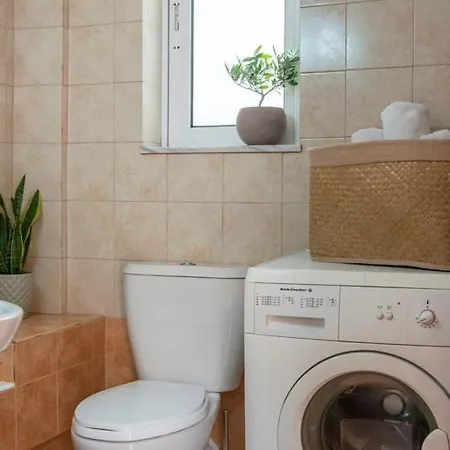 Apartman Luxury - King Size Bed - Free Parking Hriszí Aktí Haniá